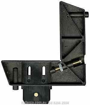 3-2360 Screen Door Corner with Roller